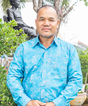 khru niw